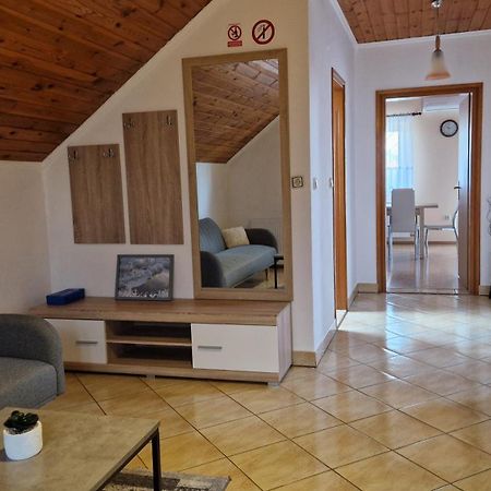גרבובץ Apartment Nikolina מראה חיצוני תמונה
